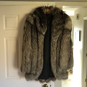 Genuine Silver Fox fur coat with appraisal brand new never worn